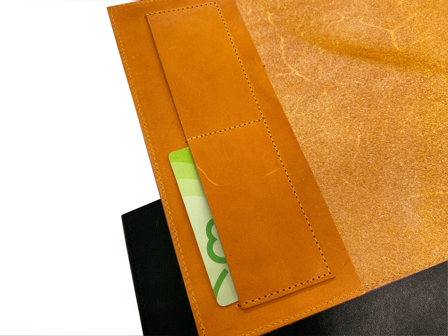 WALKING BOOK - 栃木レザー使用、肩掛けストラップ付きバッグになるブックカバー -