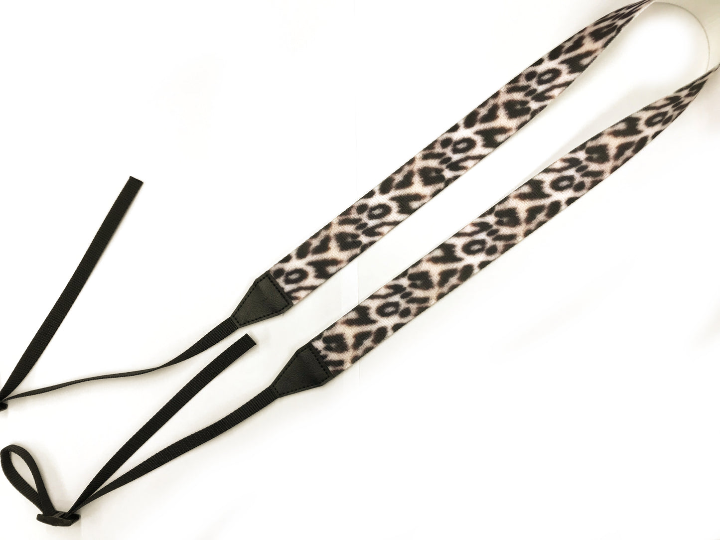 アニマルマルチバンド ~ヘビ・ウシ・ヒョウのリアルなアニマル柄をプリントしたマルチ使用なバンド~