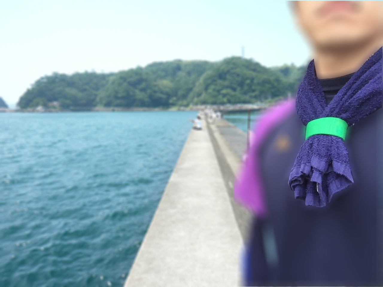 タオルマフラーロック ~タオルをおしゃれに固定するバンド~